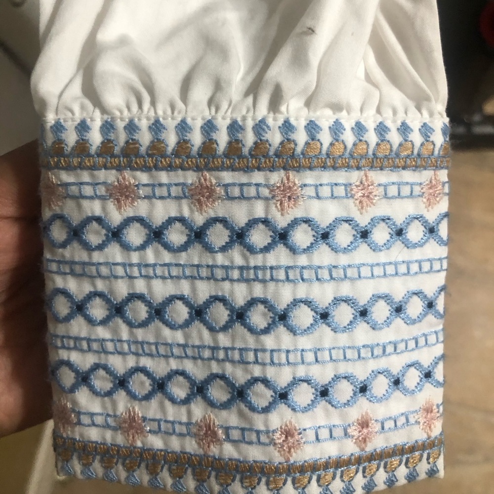 Embroidered Blouse - Picture 2 of 4